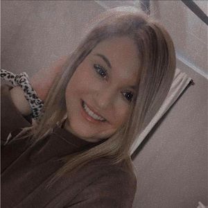 Meet your Posher, Maddie